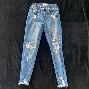 Distressed KanCan women’s jeans